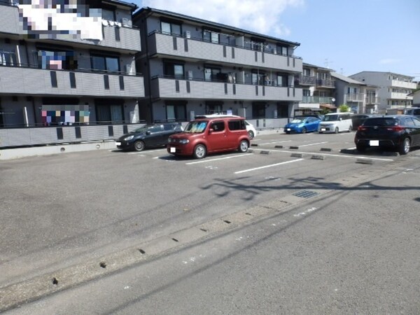 駐車場(駐車場)