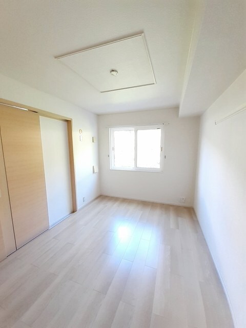 物件内観写真8　(その他部屋・スペース)