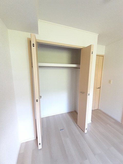 物件内観写真10　(収納)