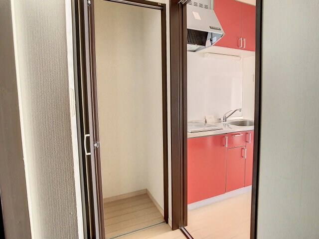 物件内観写真9　(2022年9月撮影)