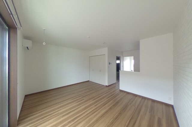 物件内観写真3　(2021年3月撮影※現況を優先致します。)