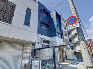 ファースト外観写真