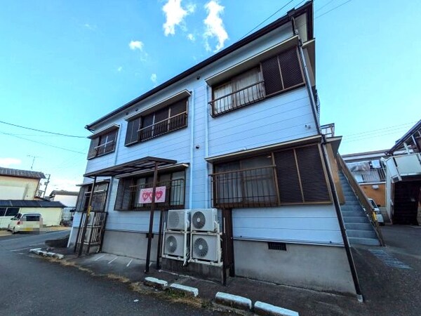 外観(現況が相違する場合は現況を優先致します。)