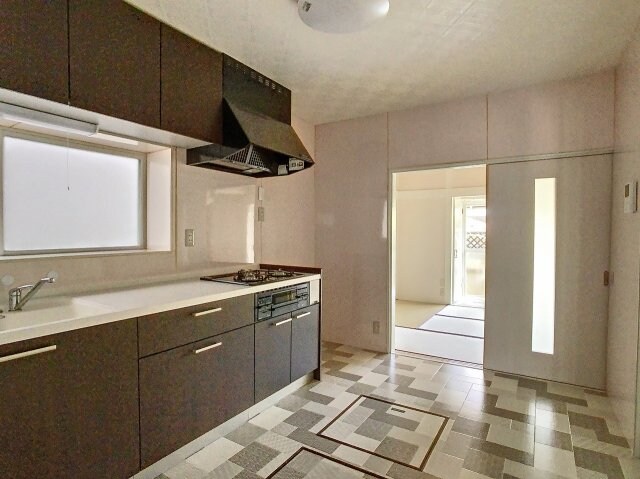 物件内観写真7　(現況が相違する場合は現況を優先致します。)