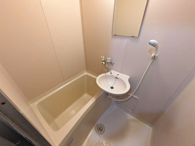 物件内観写真4　(2025年10月撮影)