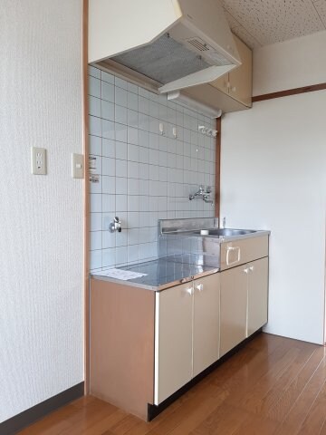 物件内観写真3　(2021年3月撮影)