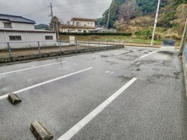 駐車場(2025年3月撮影)