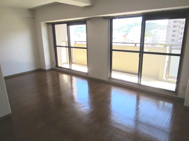 物件内観写真2　(6階別室の参考写真です。現況を優先します。（603）)