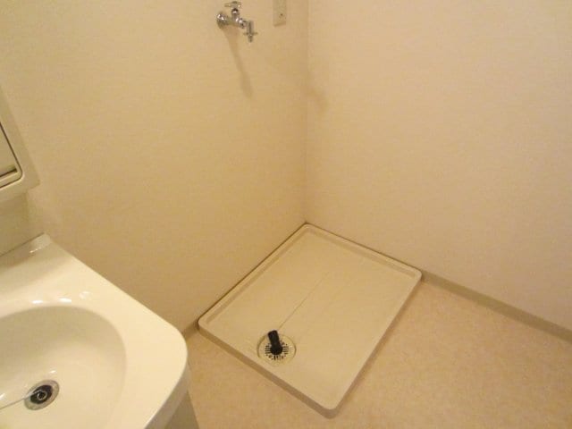 物件内観写真9　(6階別室の参考写真です。現況を優先します。（603）)