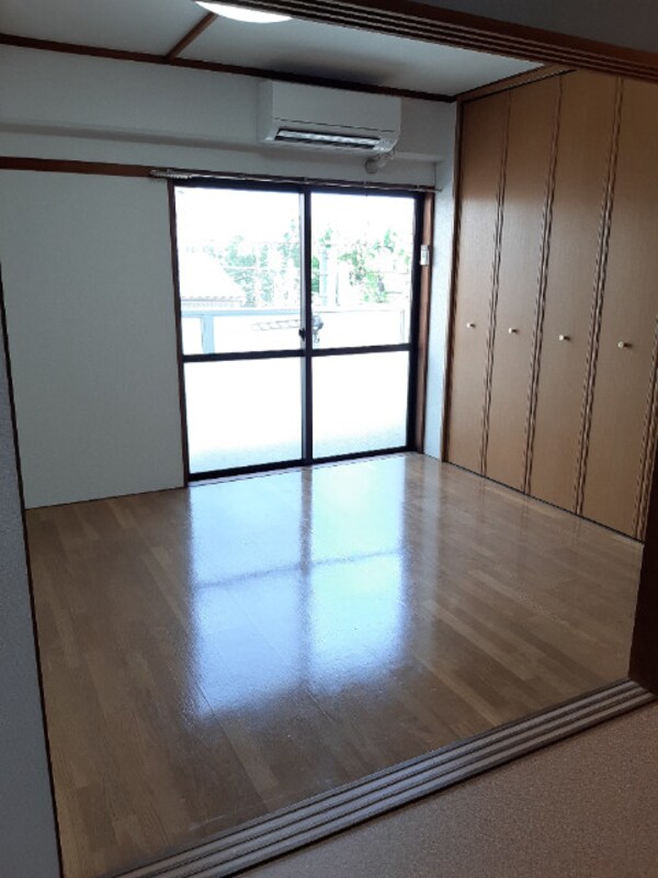 内装他(2021年4月撮影)