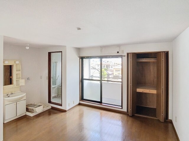 物件内観写真3　(2024年8月撮影※現況を優先致します。)