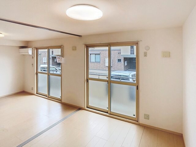 物件内観写真2　(2025年5月撮影)