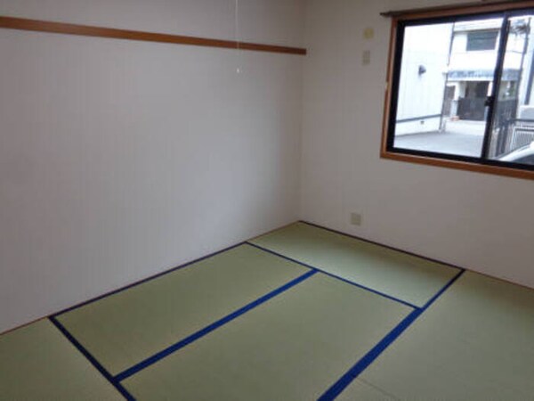 内装他(102 和室)
