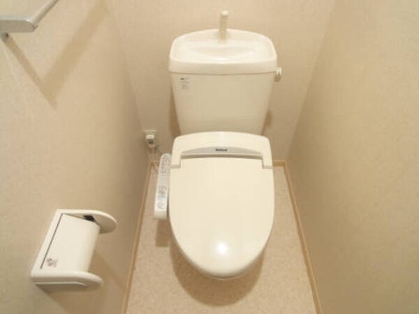 トイレ(203ﾄｲﾚ)