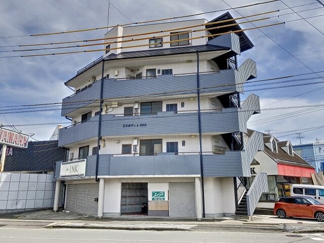 物件外観写真1　(2023.5撮影)