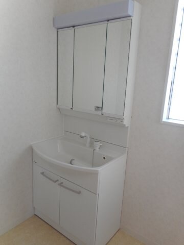 物件内観写真6　(現況を優先します。（撮影時期：2016年11月）)