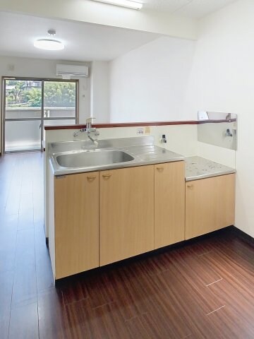 物件内観写真3　(2025年7月撮影)