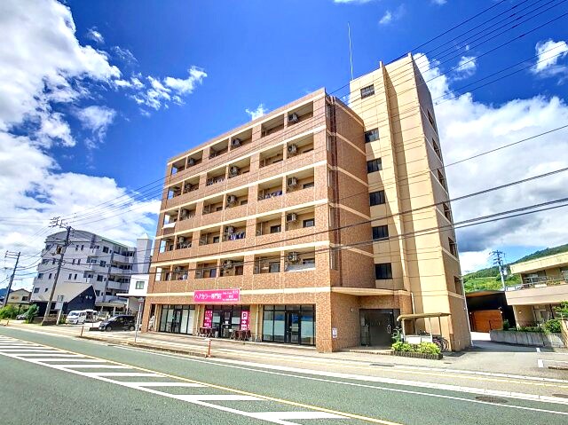 物件外観写真1　(2024年5月撮影)