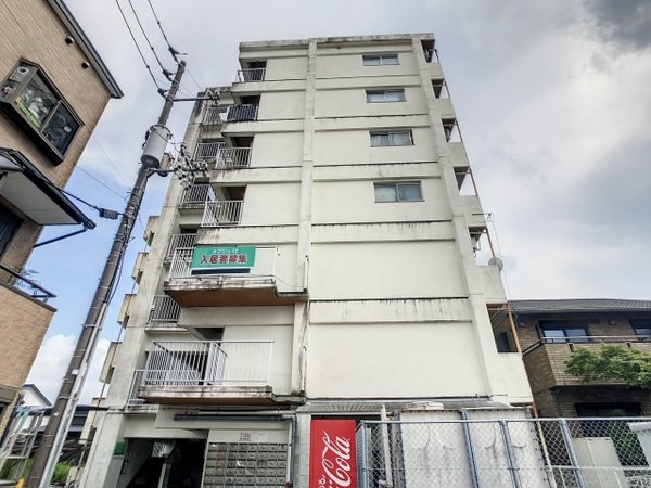 外観(現況が相違する場合は現況を優先致します。)