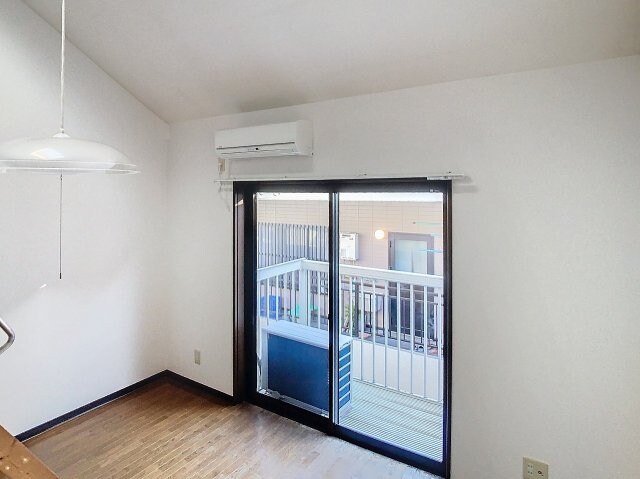 物件内観写真2　(2024年12月撮影)