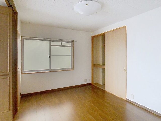 物件内観写真8　(2025年6月撮影)