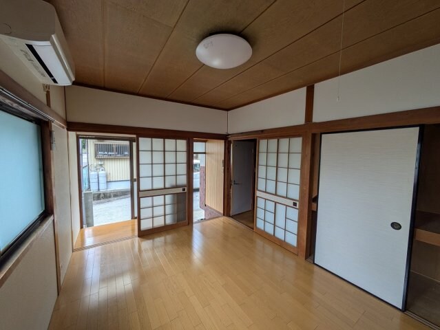 物件内観写真2　(2025年11月撮影※現況を優先します。)