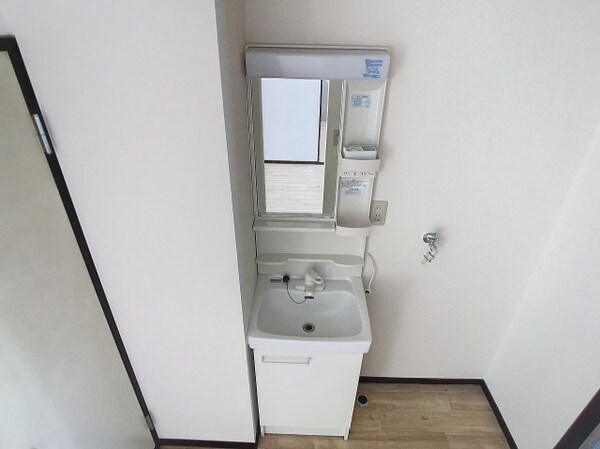 洗面・脱衣所(2024年9月撮影)