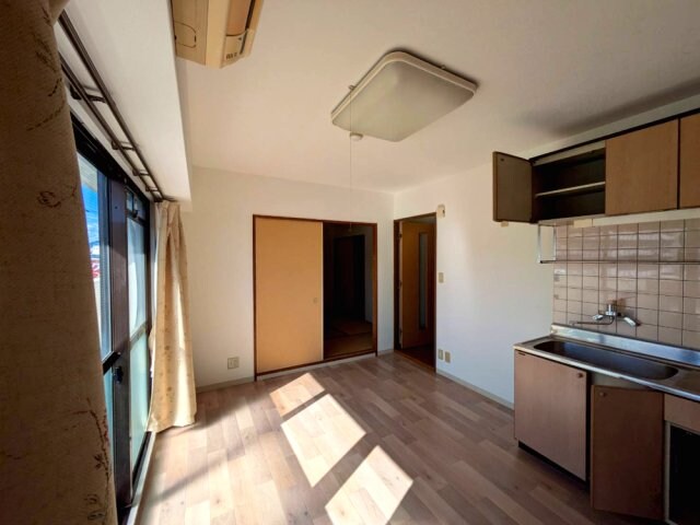 物件内観写真2　(2024年11月撮影※現況を優先致します。)