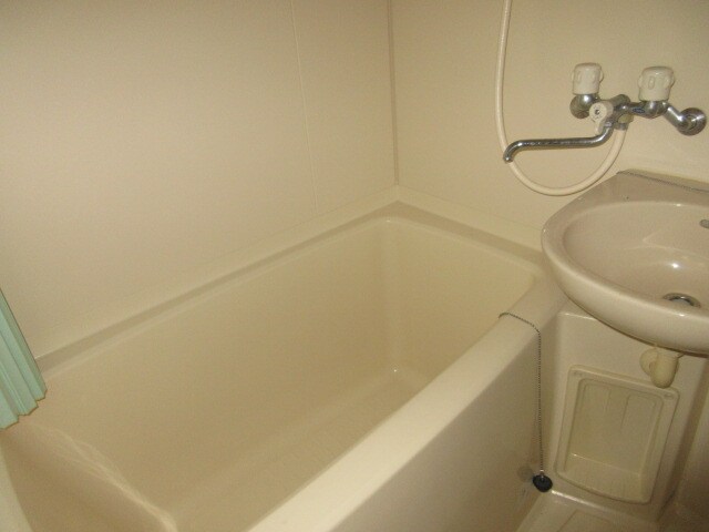 物件内観写真11　(現況が相違する場合は現況を優先致します。)