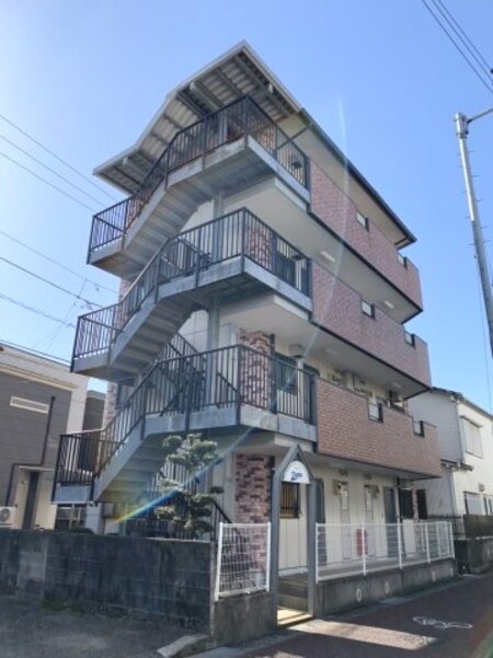 ハイツ2000外観写真