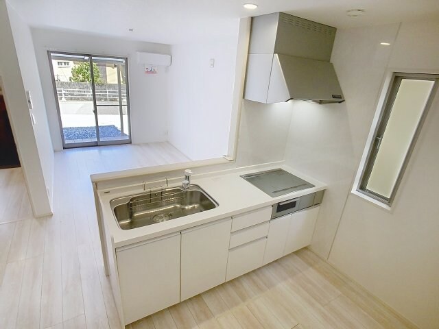 物件内観写真2　(2025年8月撮影※現況を優先します。)