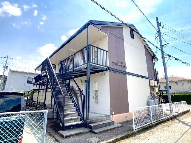 物件外観写真1　(2025年5月撮影)