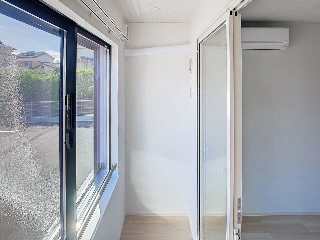 物件内観写真12　(※サンルーム　2024年9月撮影)