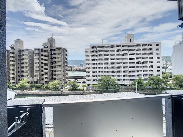 物件内観写真10　(現況が相違する場合は現況を優先致します。)