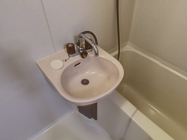 物件内観写真15　(現況が相違する場合は現況を優先致します。)