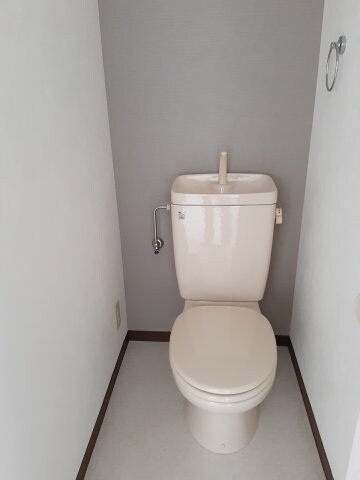 物件内観写真5　(2021年4月撮影)