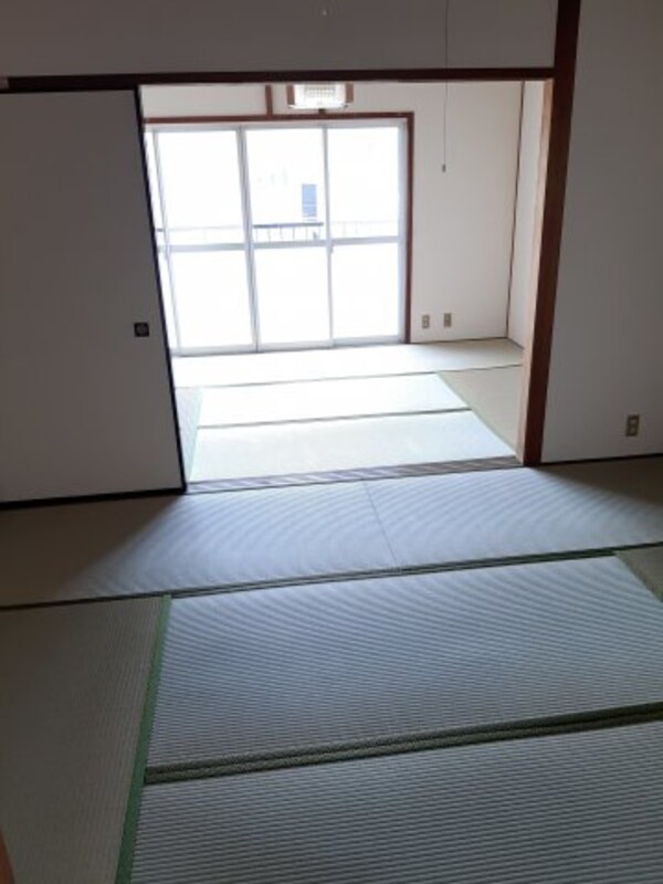 内装他(2021年4月撮影)