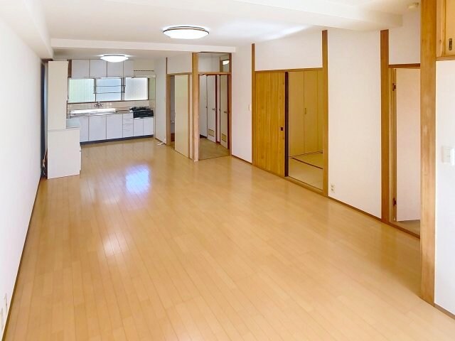 物件内観写真2　(2025年11月撮影)