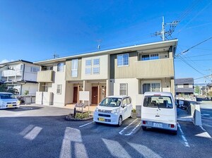 シャロン　ウィンドウ外観写真