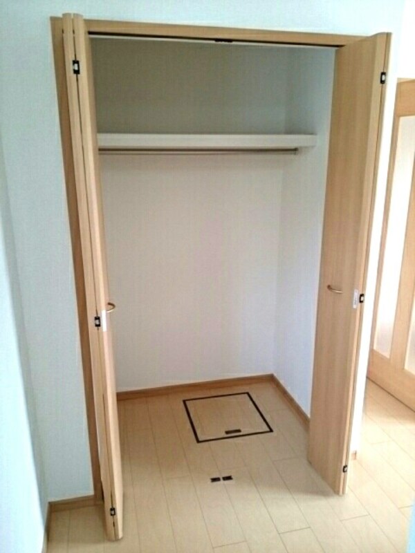収納(収納)