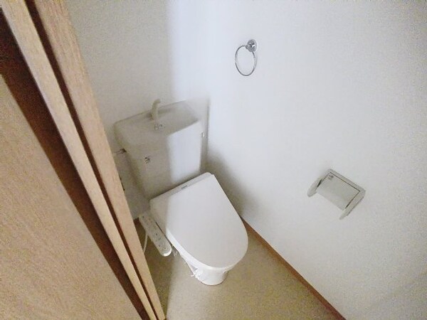 トイレ(2025年9月撮影※現況を優先します。)