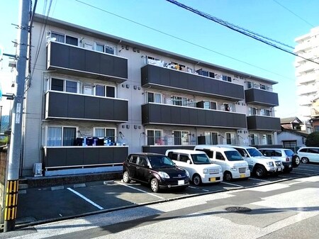 コモド伊勢崎Ⅱ外観写真