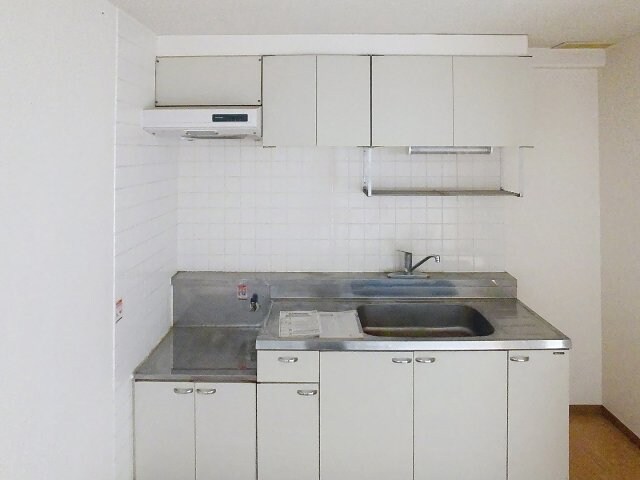 物件内観写真2　(2025年4月撮影※現況を優先致します。)