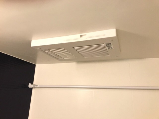 物件内観写真19　(浴室乾燥機)