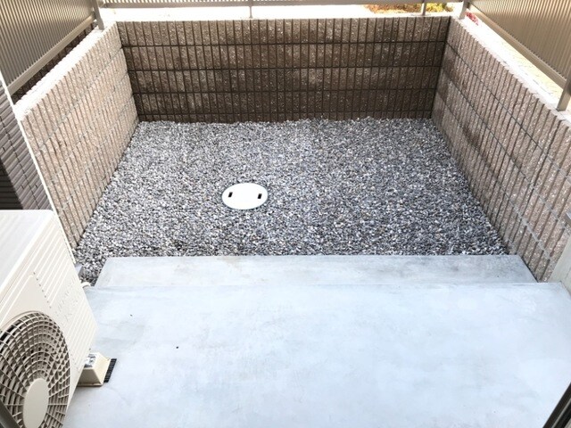 物件内観写真20　(専用庭)
