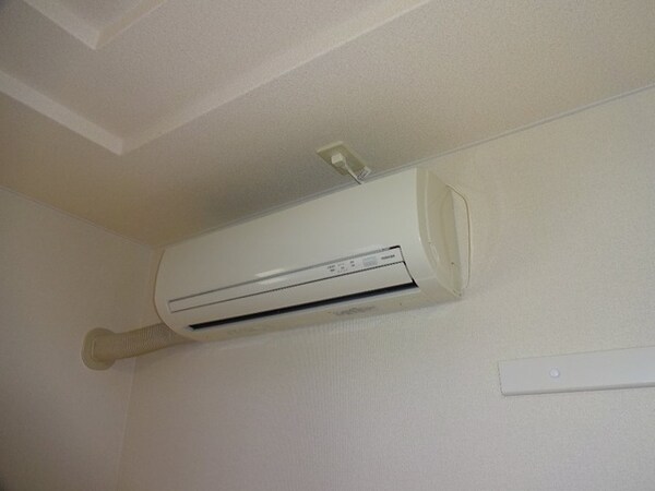 建物設備(エアコン)