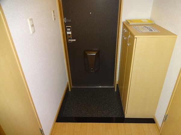 玄関(玄関)