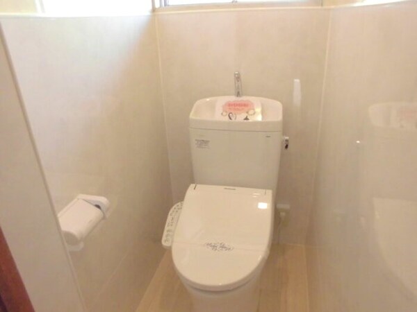 トイレ(トイレ)