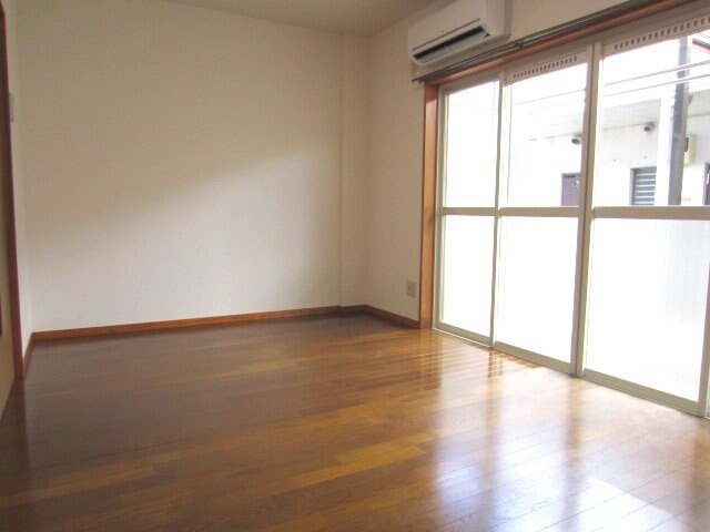 物件内観写真2　(2016年7月撮影)