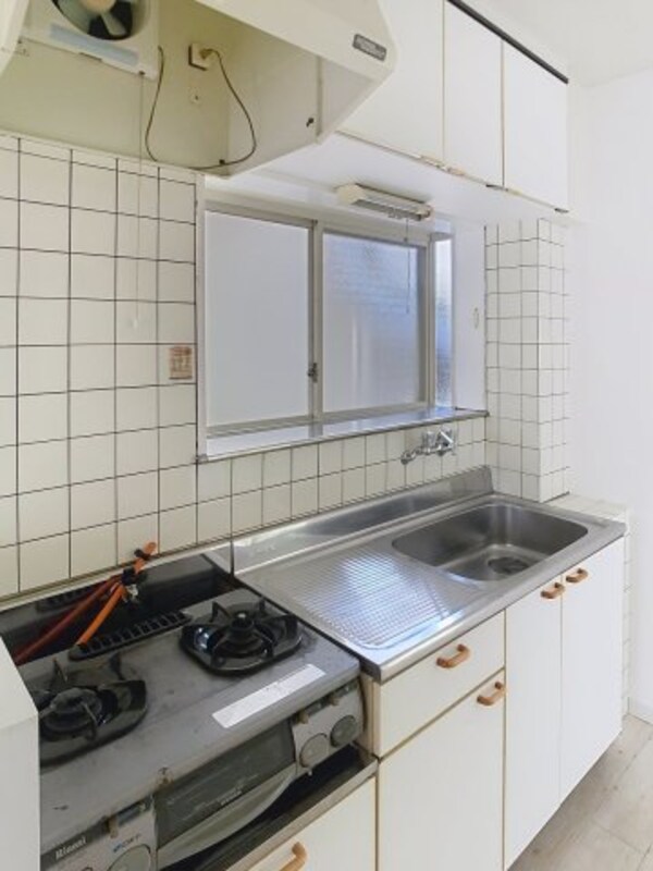 キッチン(2025年5月撮影※現況を優先致します。)